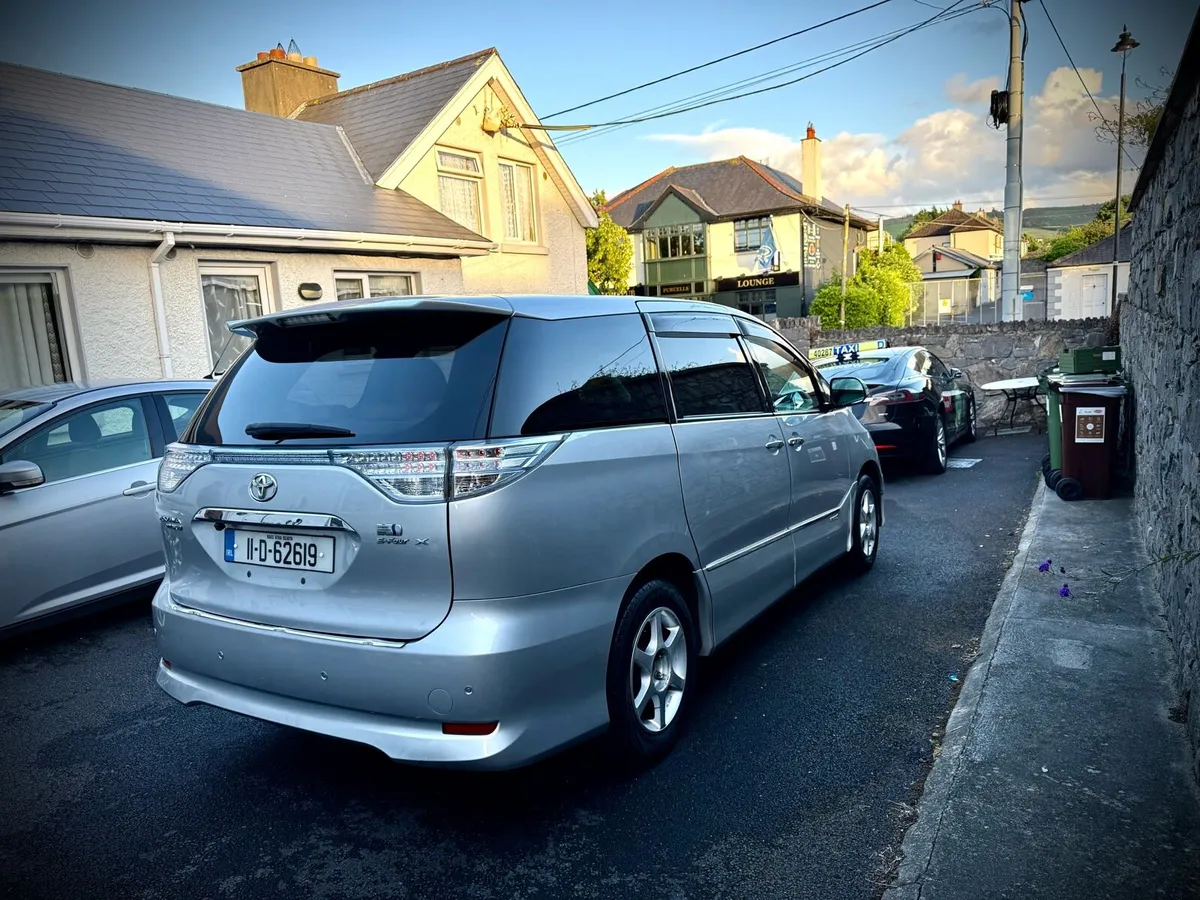 Hybrid Estime 7 seater. New NCT and TAX - Image 3