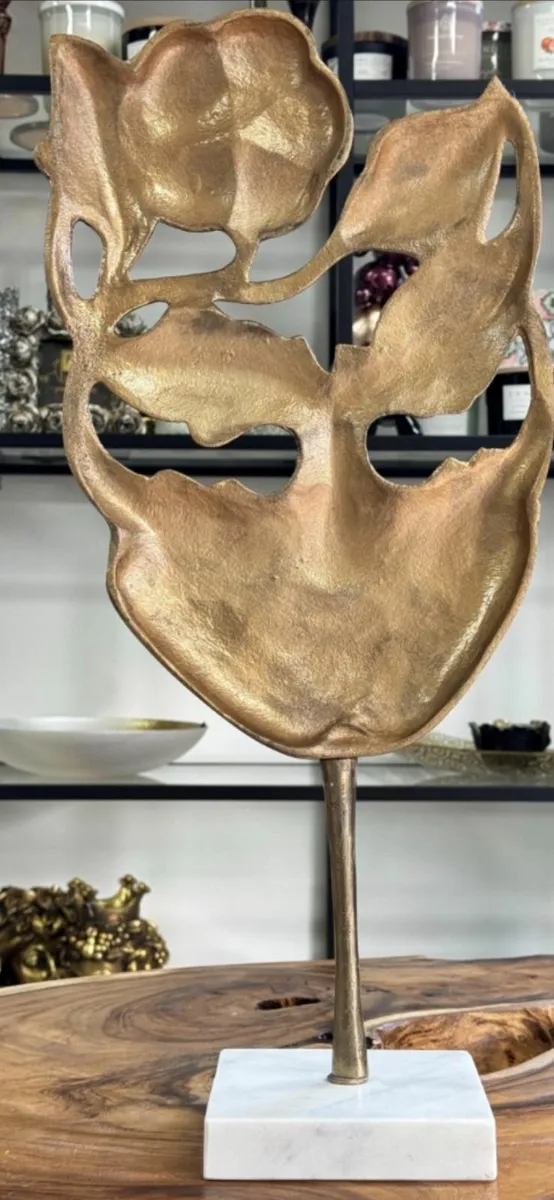 Metal sculpture - Image 2