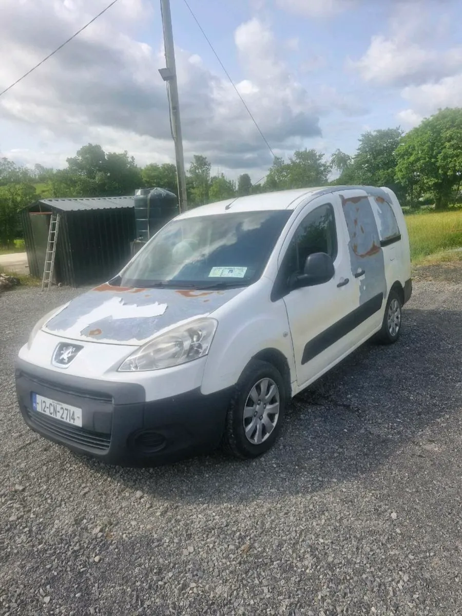 Partner  van - Image 2