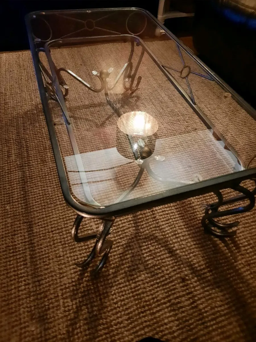 Glass Table - Image 1