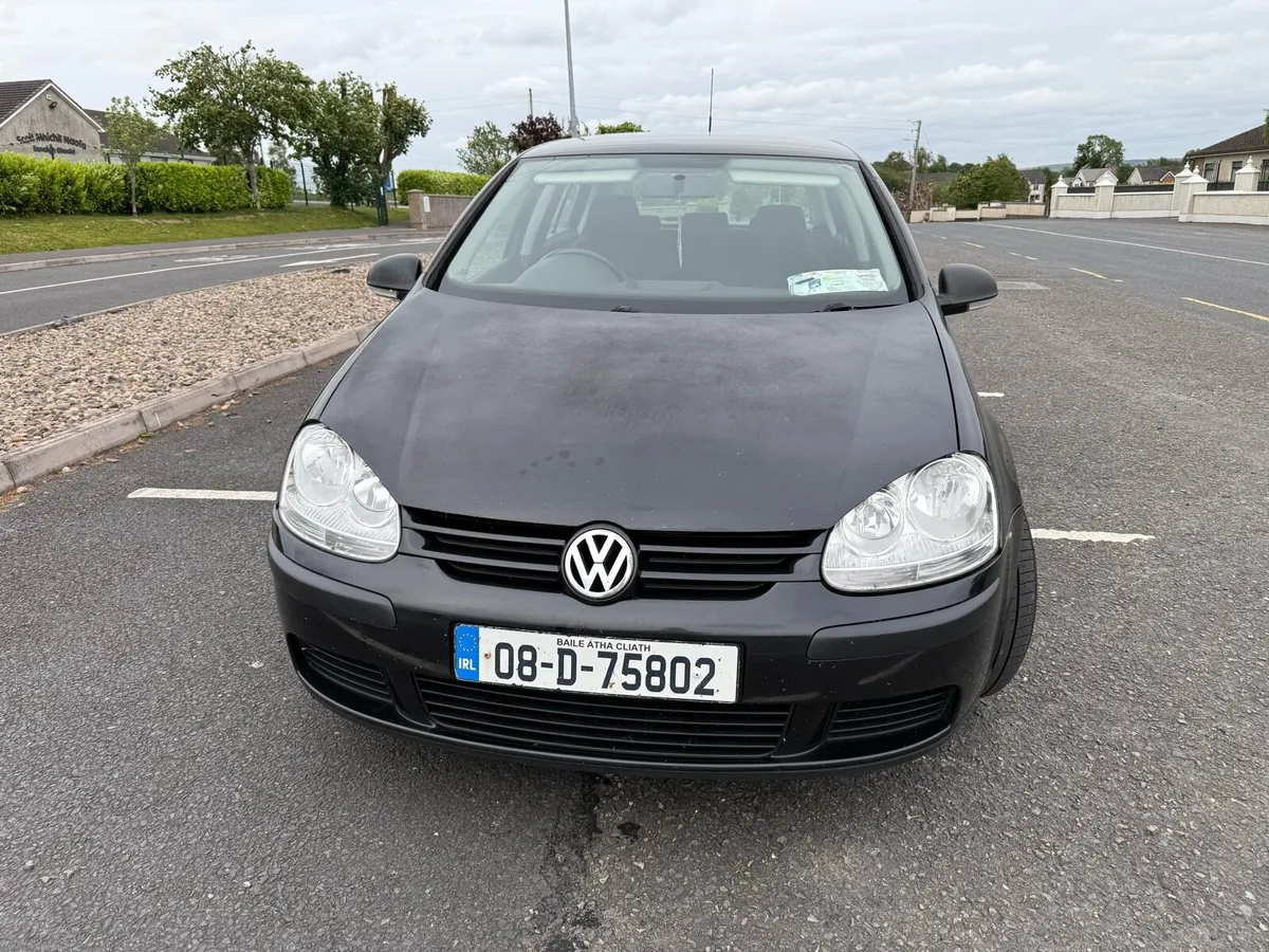 2008 Volkswagen Golf - Image 1