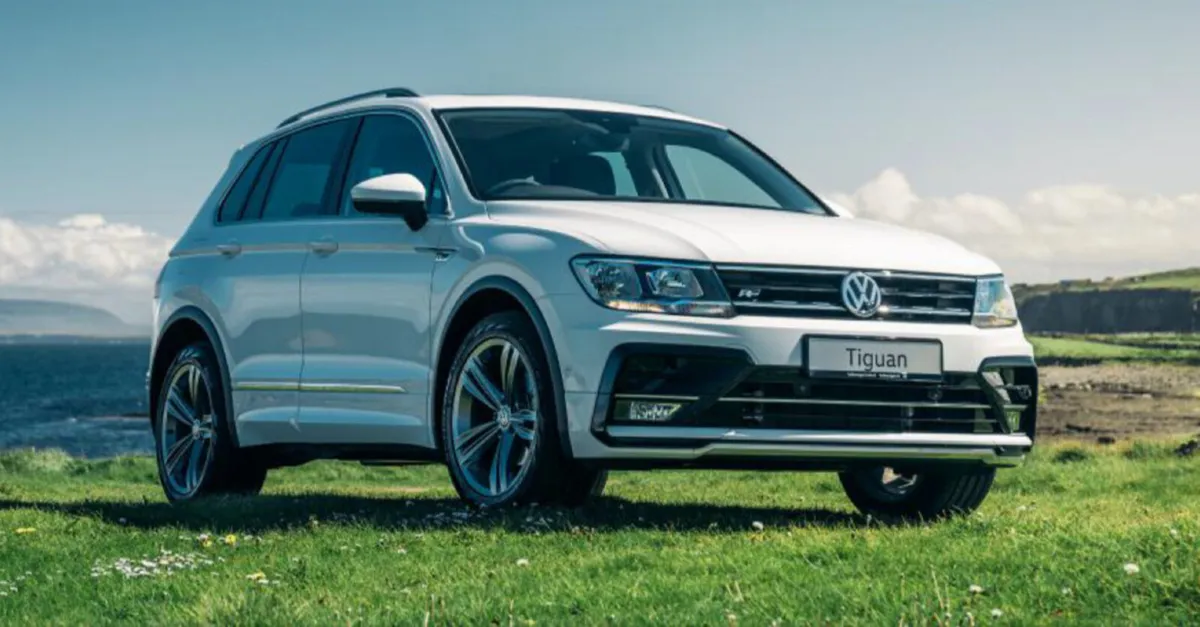 Volkswagen Tiguan Headlight Right side - Image 1