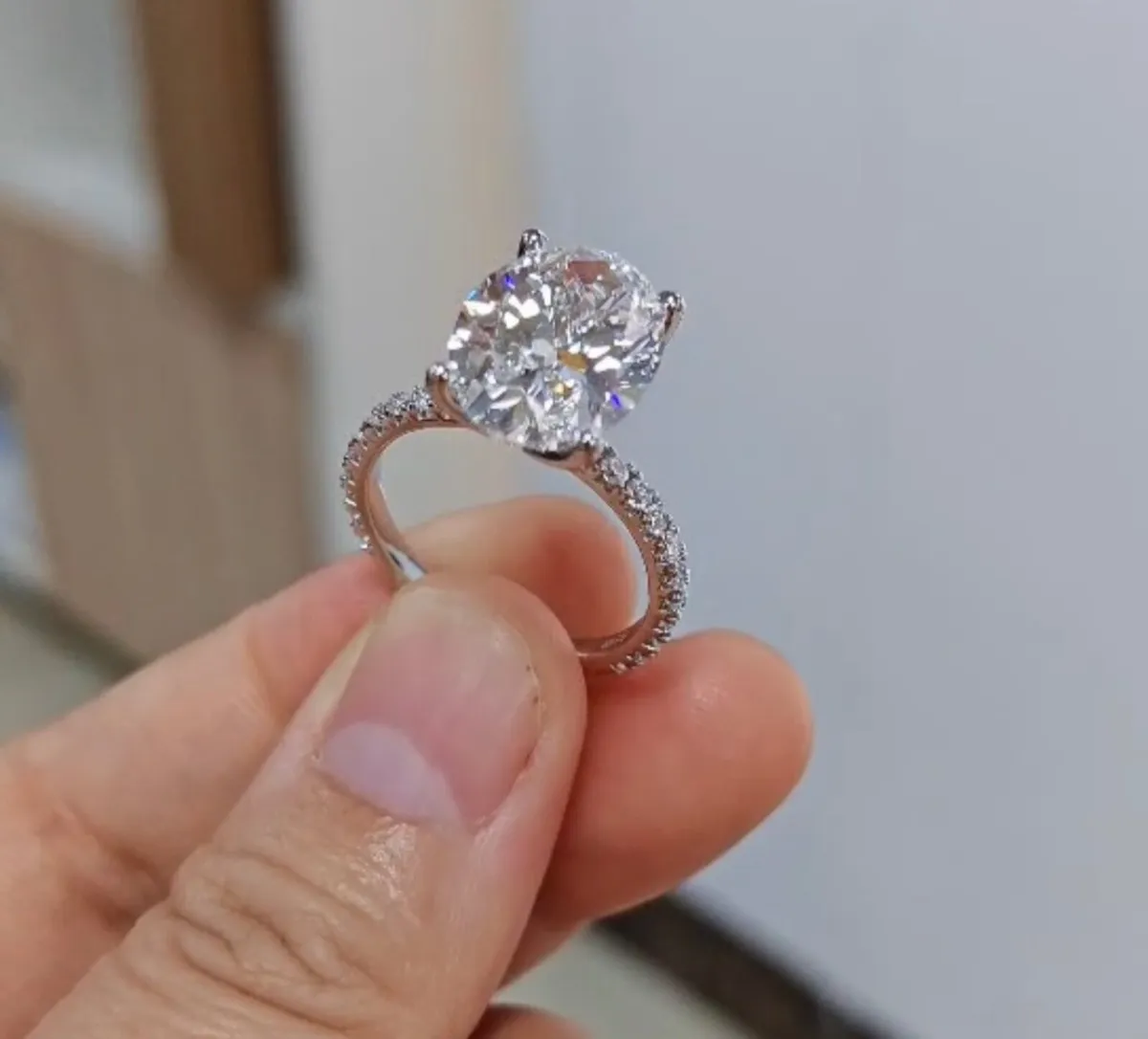 6ct Diamond Engagement ring, 14k white gold - Image 2