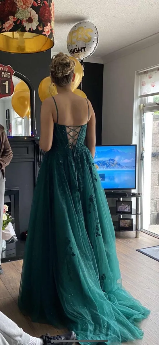 Debs dress - Image 3