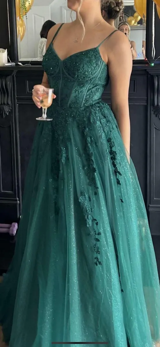 Debs dress - Image 4