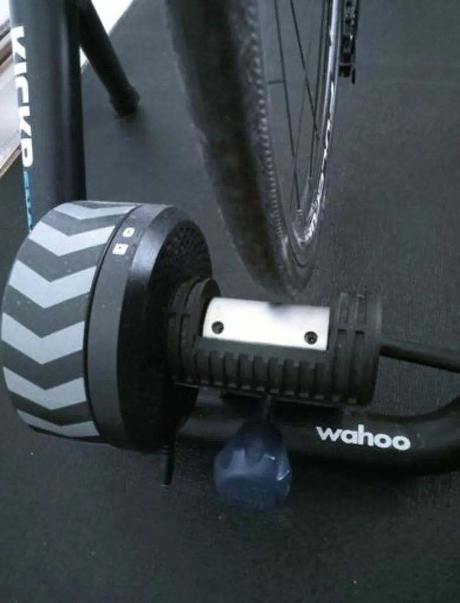 Wahoo Kicker Snap Smart Trainer - Image 3