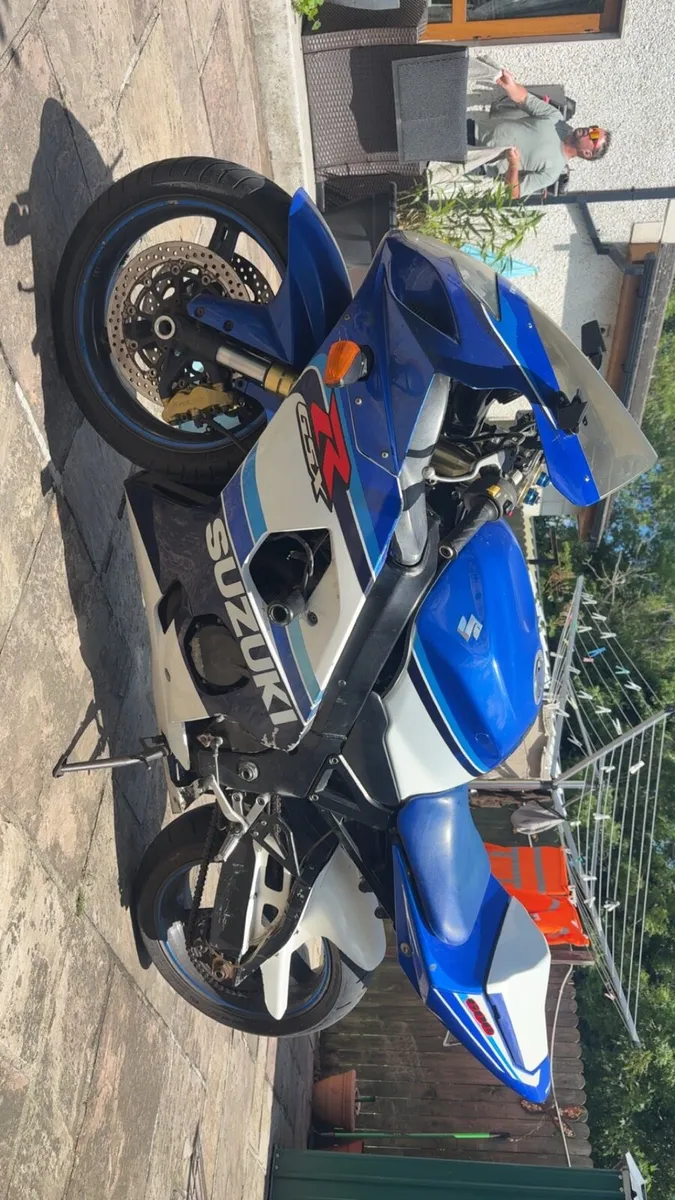 2005 Gsxr 600 - Image 2