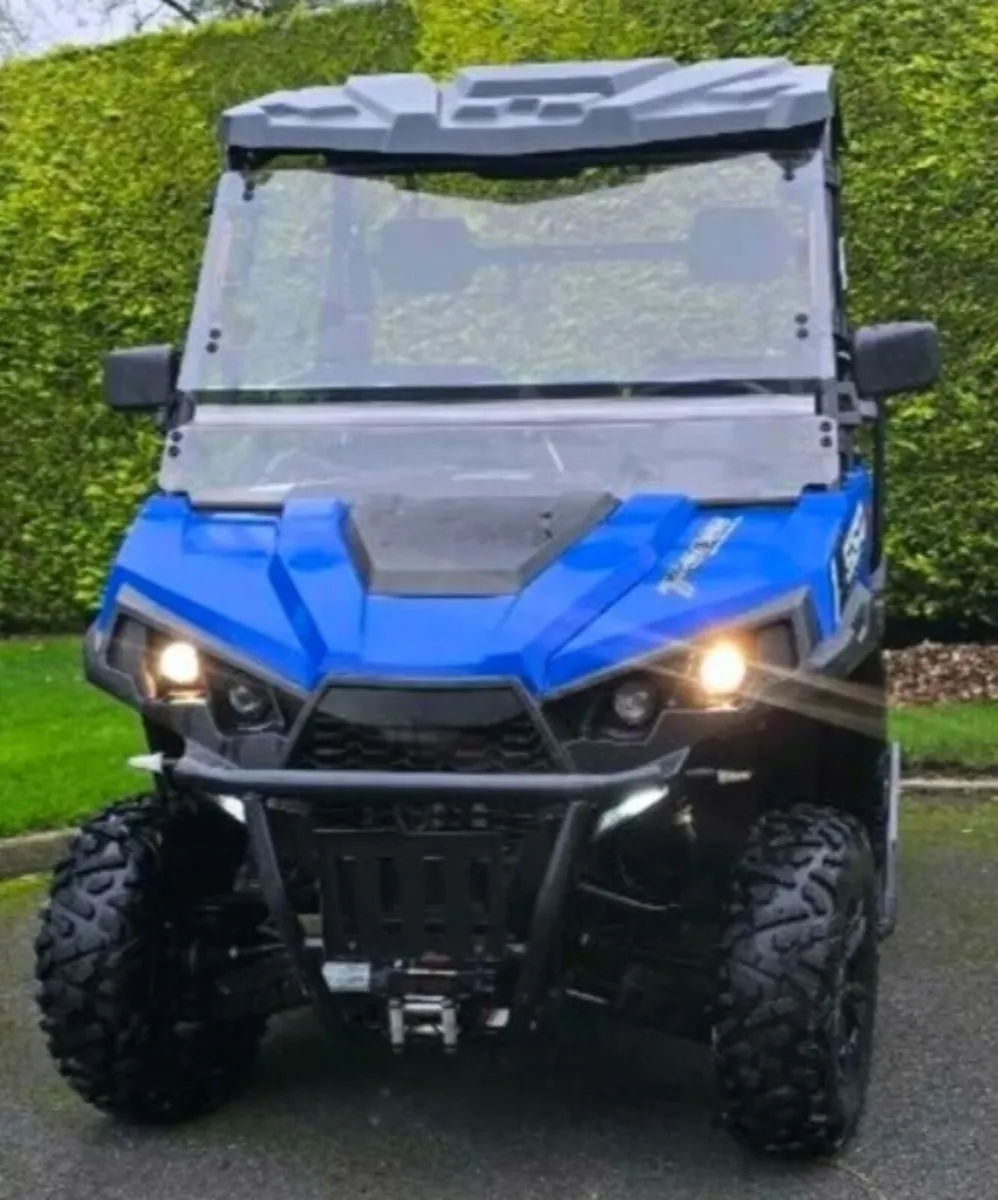 Linhai TBoss gator utility vehicle - Image 2