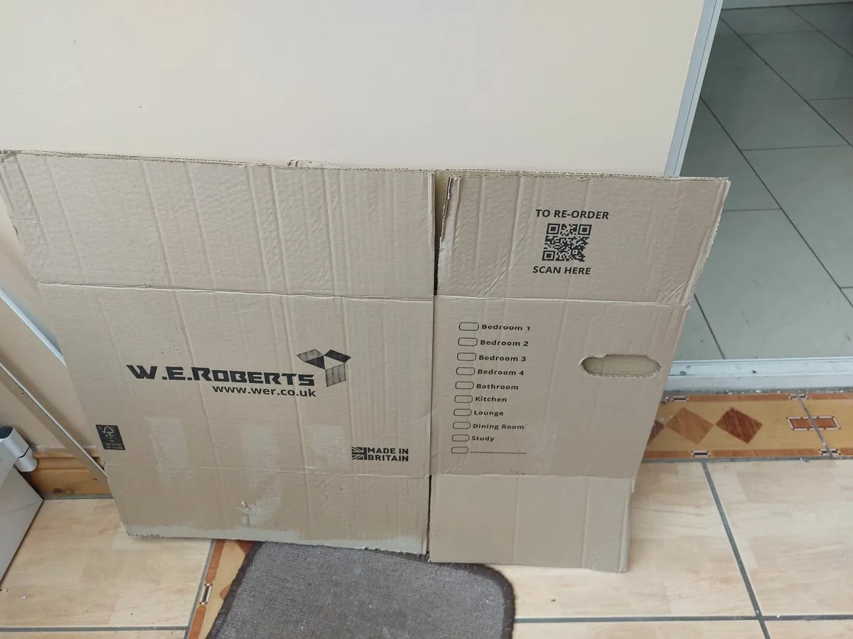 Moving boxes – Various sizes - Image 1