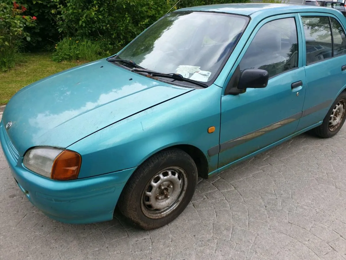 Starlet only €700 - Image 3