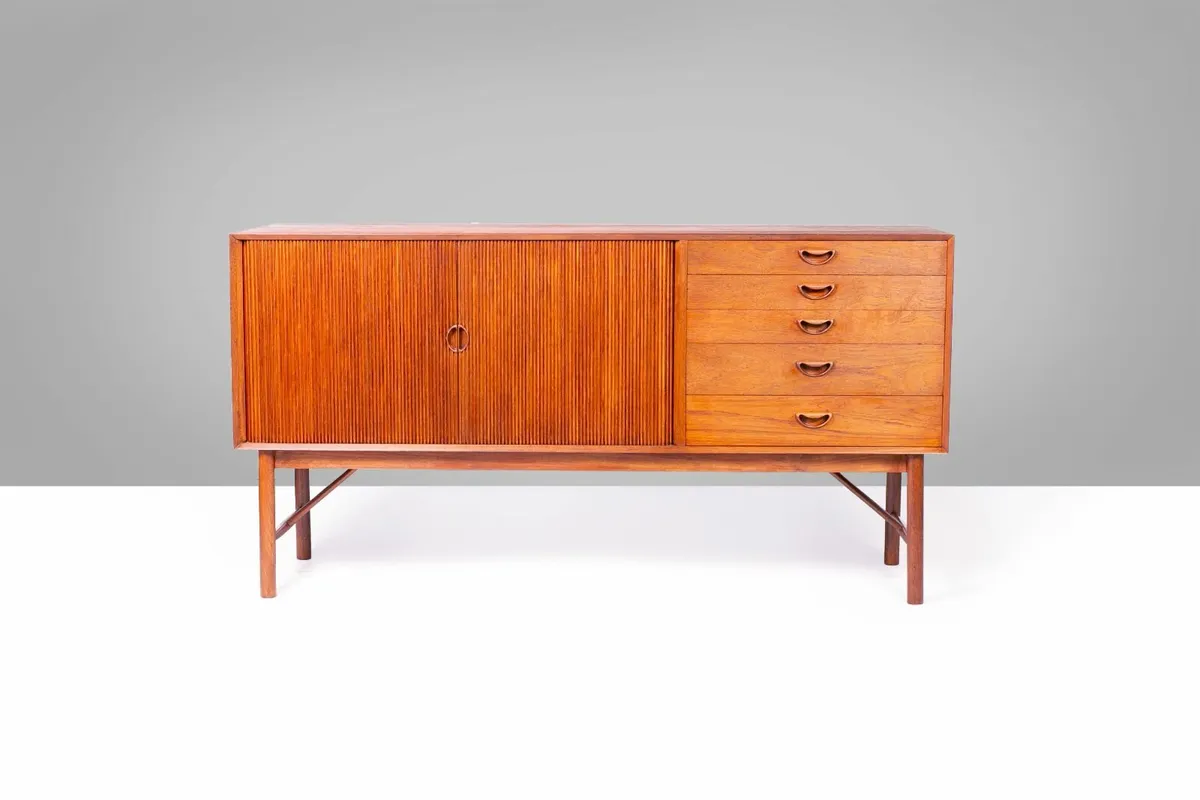 Danish sideboard - Image 1