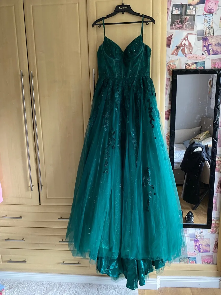 Debs dress - Image 1