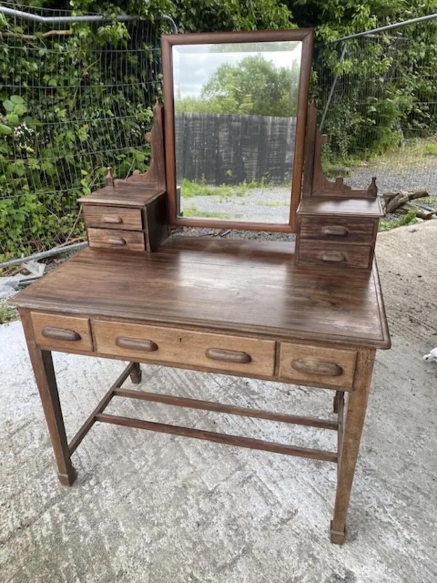 writing desk - Image 3