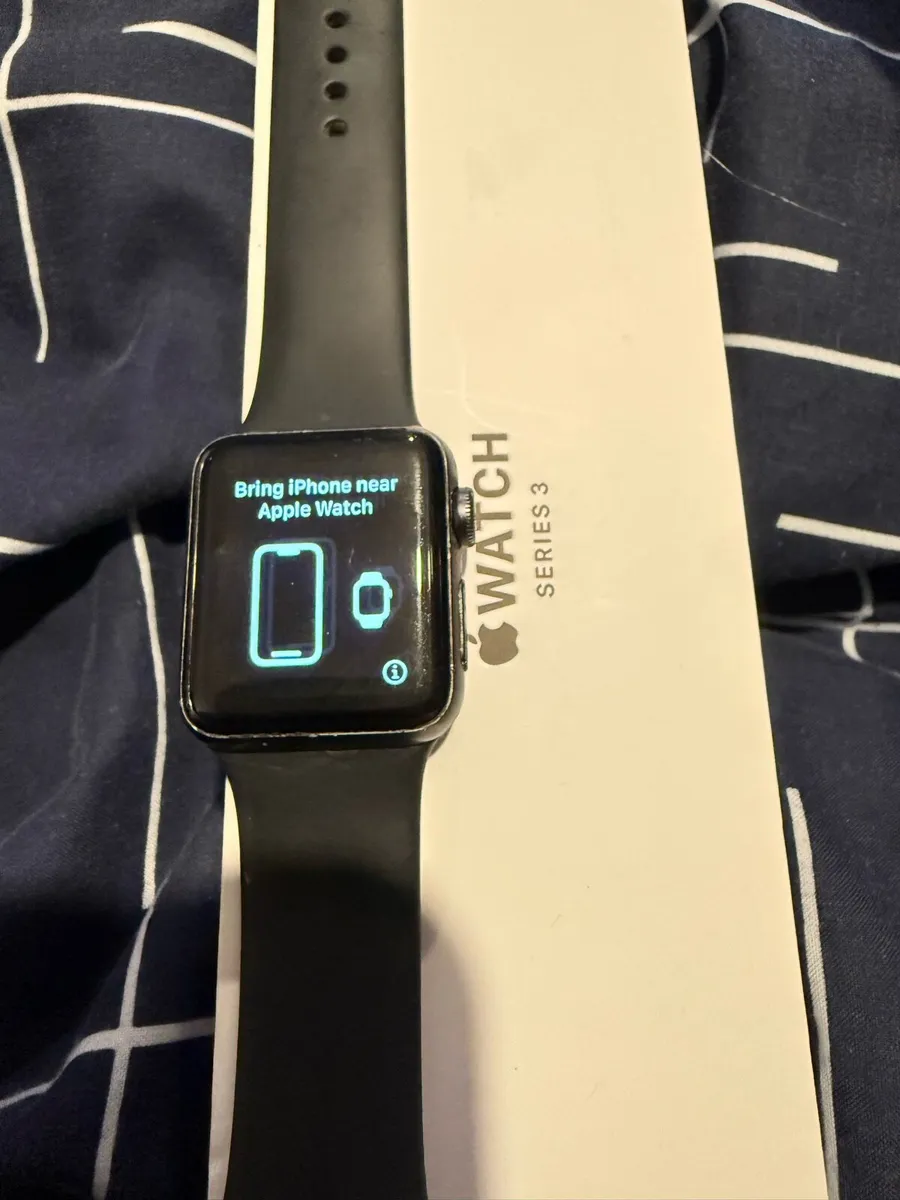 Apple Watch Series 3 - Image 3