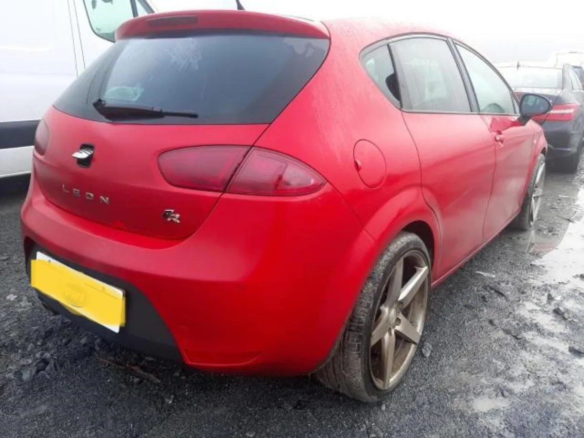 2012 SEAT LEON 1.6TDI BREAKING - Image 3