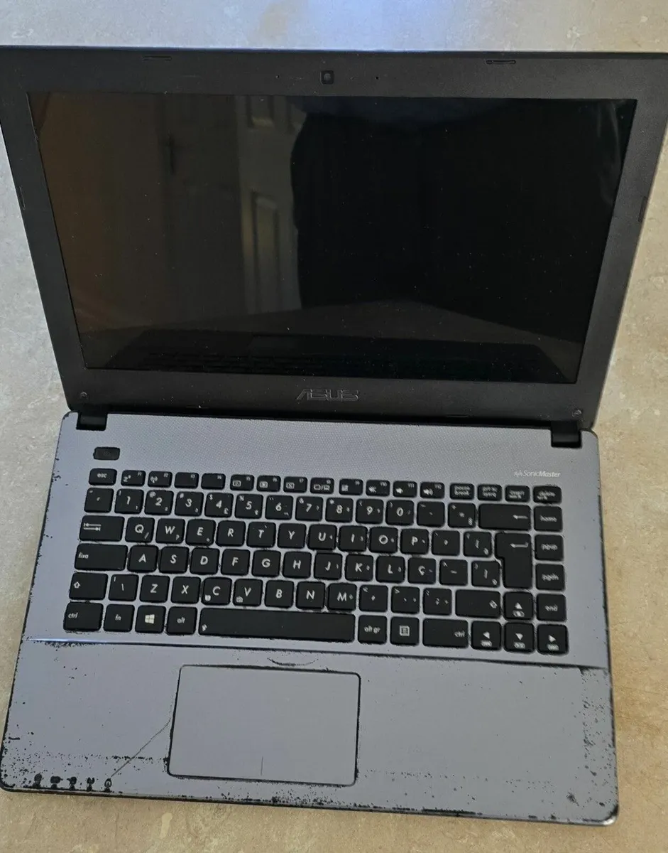 Windows 11 pro Laptop - Image 3
