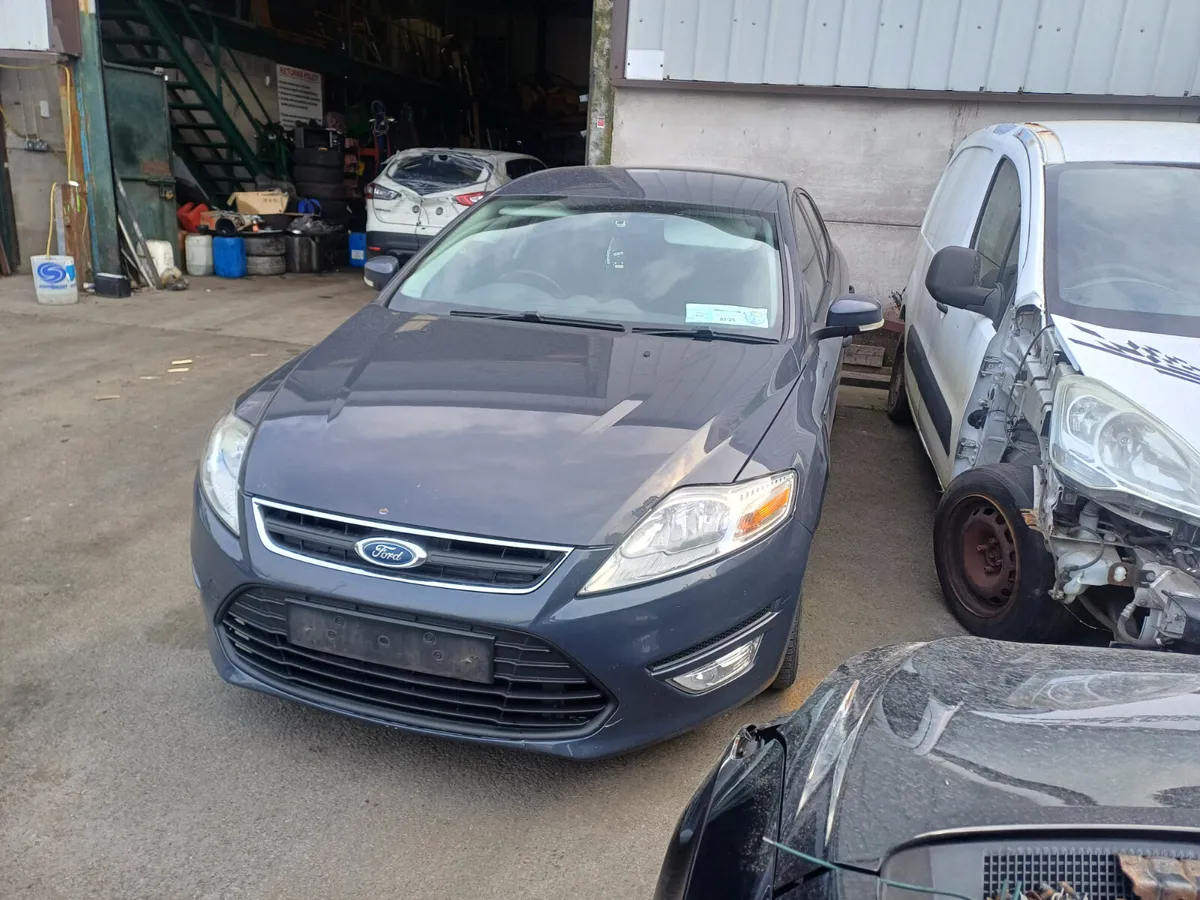 2014 FORD MONDEO 2.0 BREAKING - Image 2