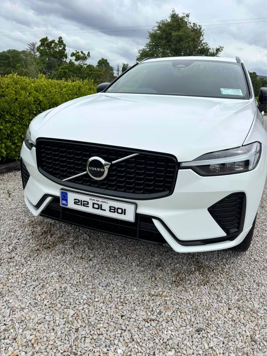 2021 Volvo XC60 R design Auto DIESEL - Image 1