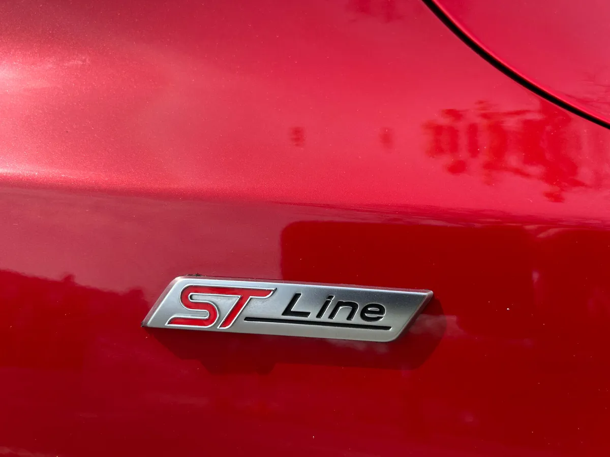 2021 FORD FOCUS ST LINE AUTOMATIC PETROL - Image 2