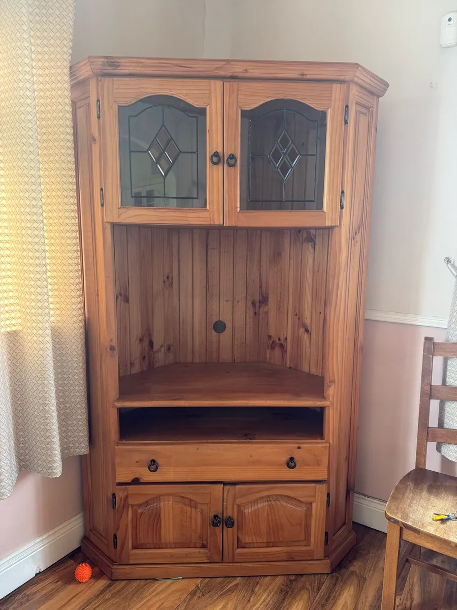 Corner TV unit - Image 1