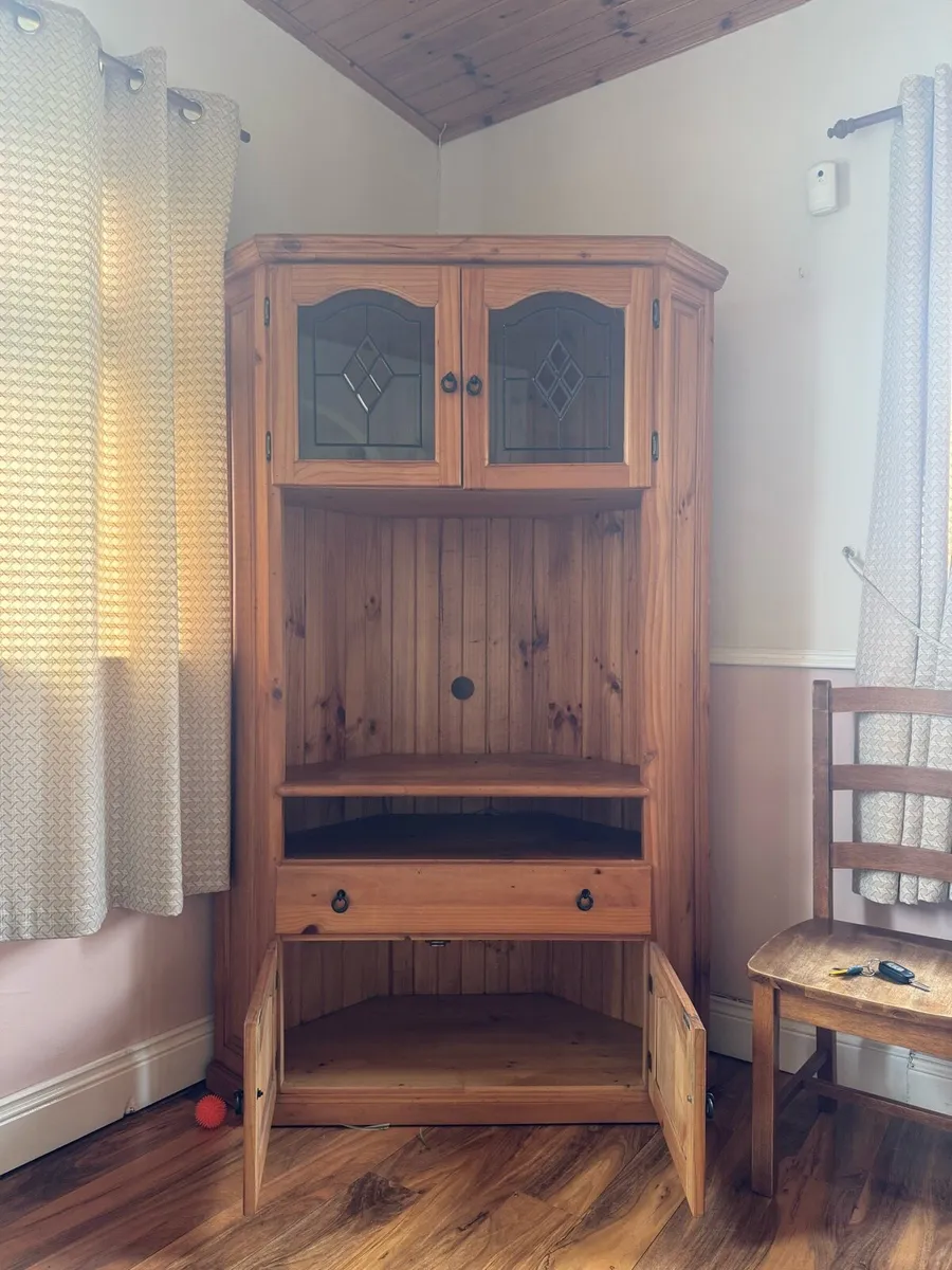 Corner TV unit - Image 2