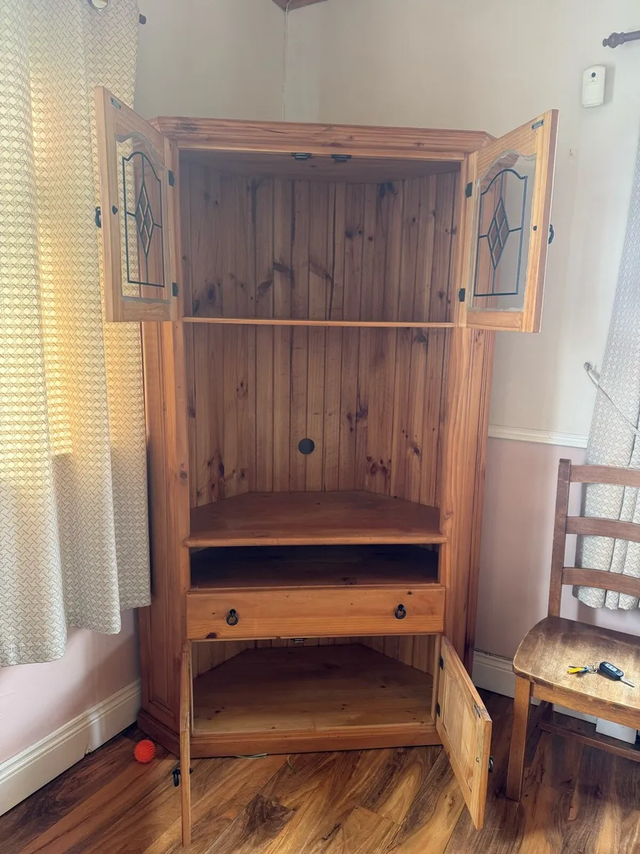 Corner TV unit - Image 3
