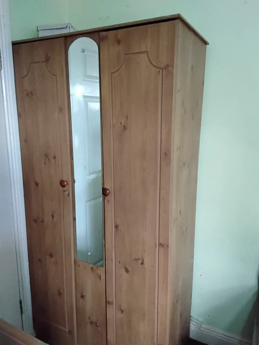 Wardrobe, dressing table and bedside locker - Image 1