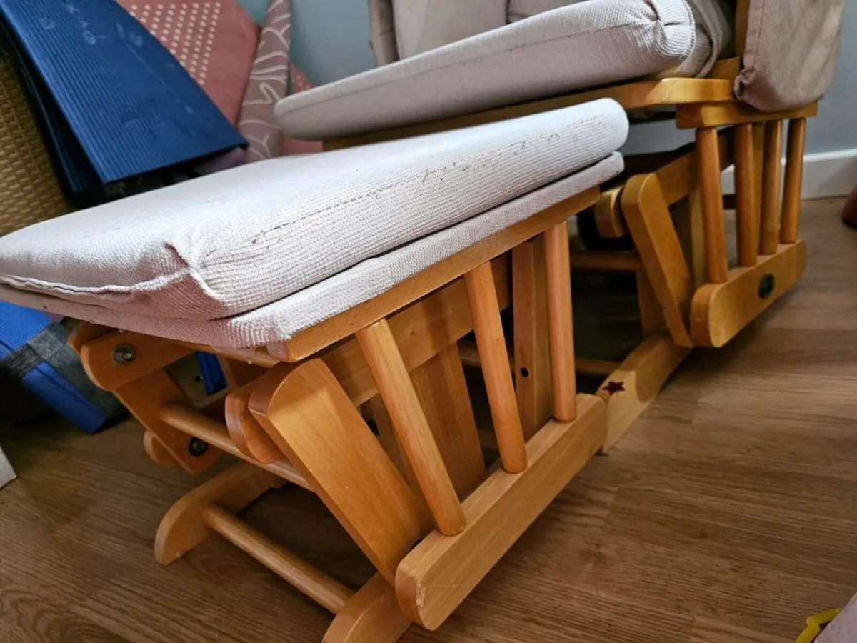 Babylo Glider Chair and Footstool - Image 3