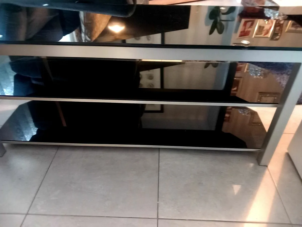 Tv stand - Image 4