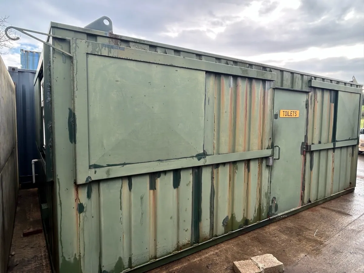 20x12 anti vandal office / kitchen/ toilet - Image 3