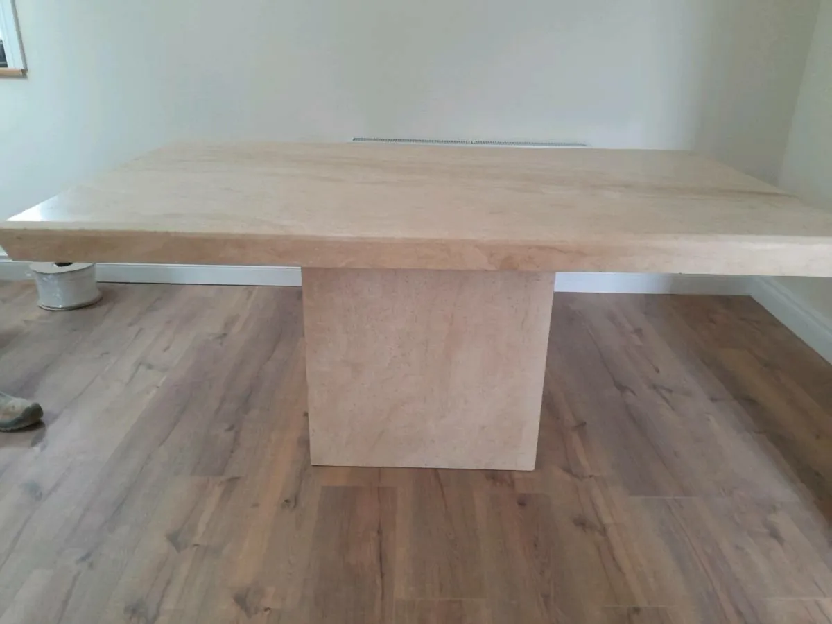 Quarts dinning table - Image 1