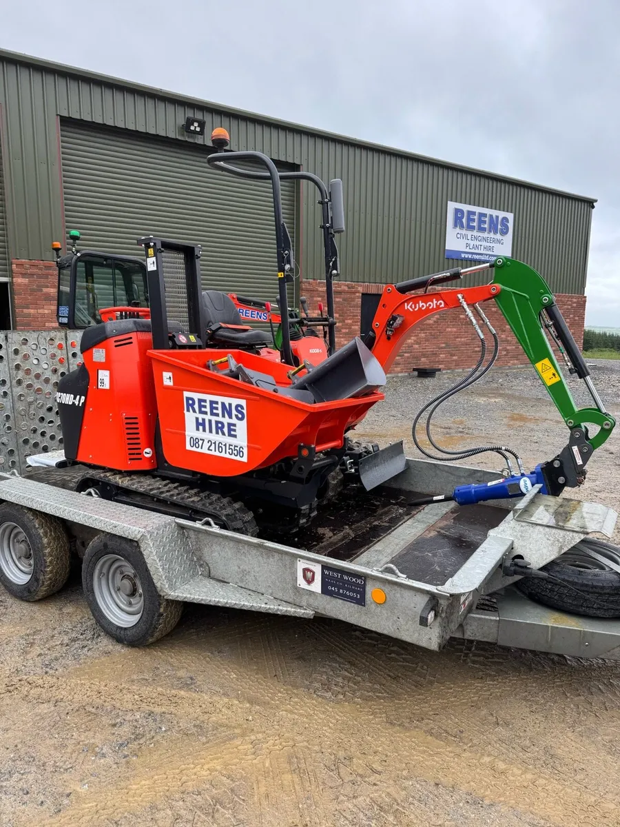 Mini digger hire - Image 2
