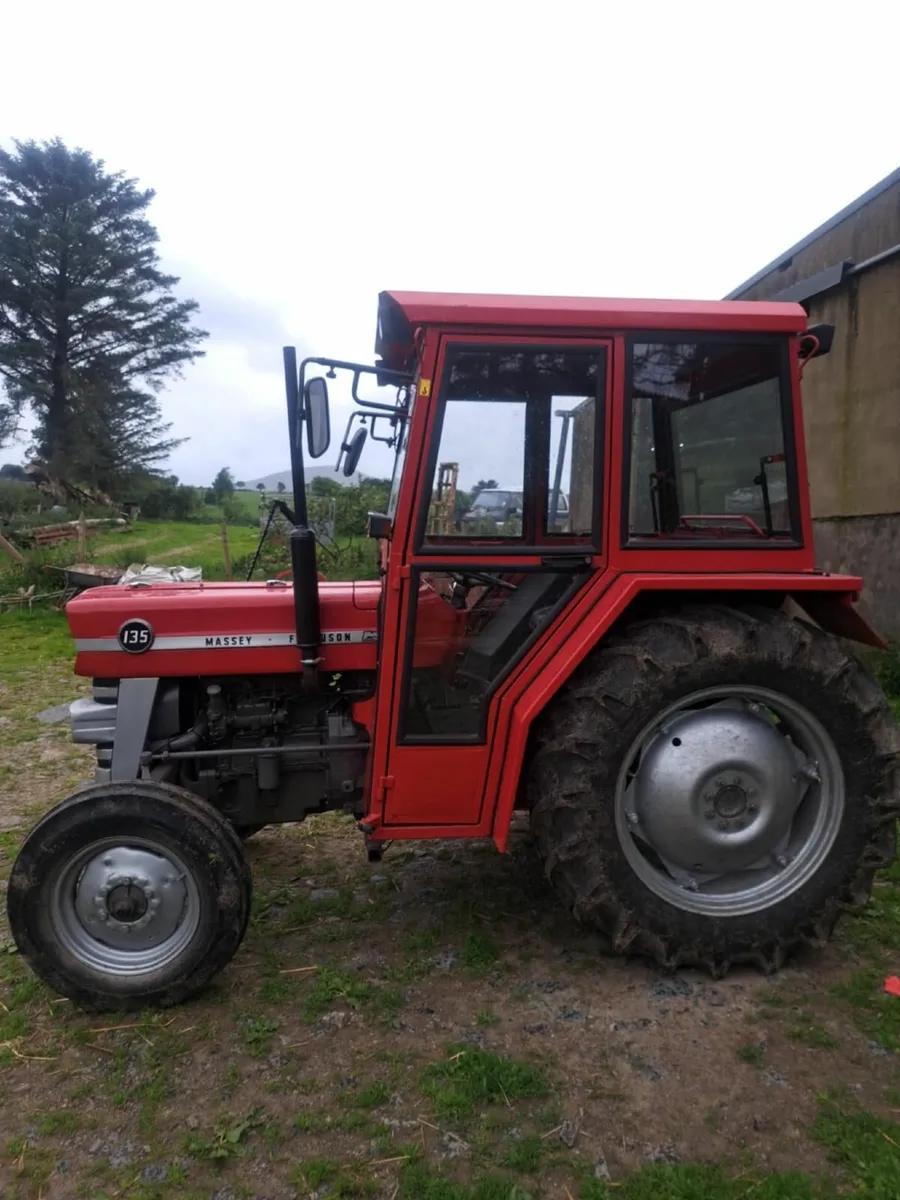 Massey Ferguson 135 1971 - Image 3