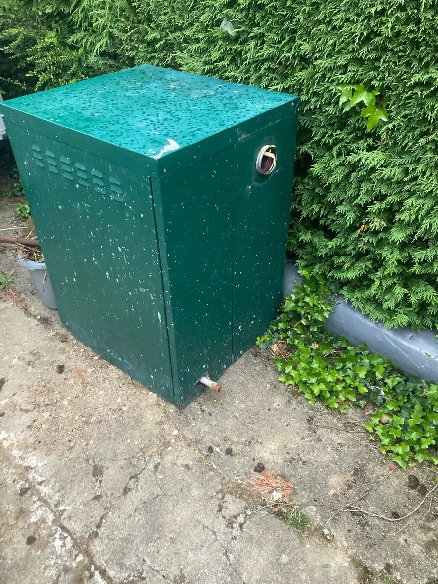 Oil boilers - Image 4
