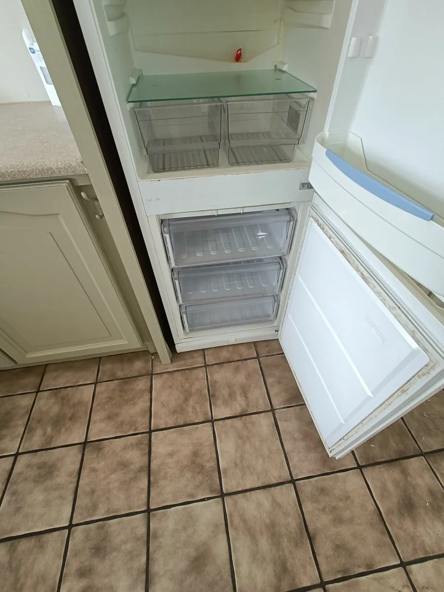 Fridge/freezer whirlpool - Image 3