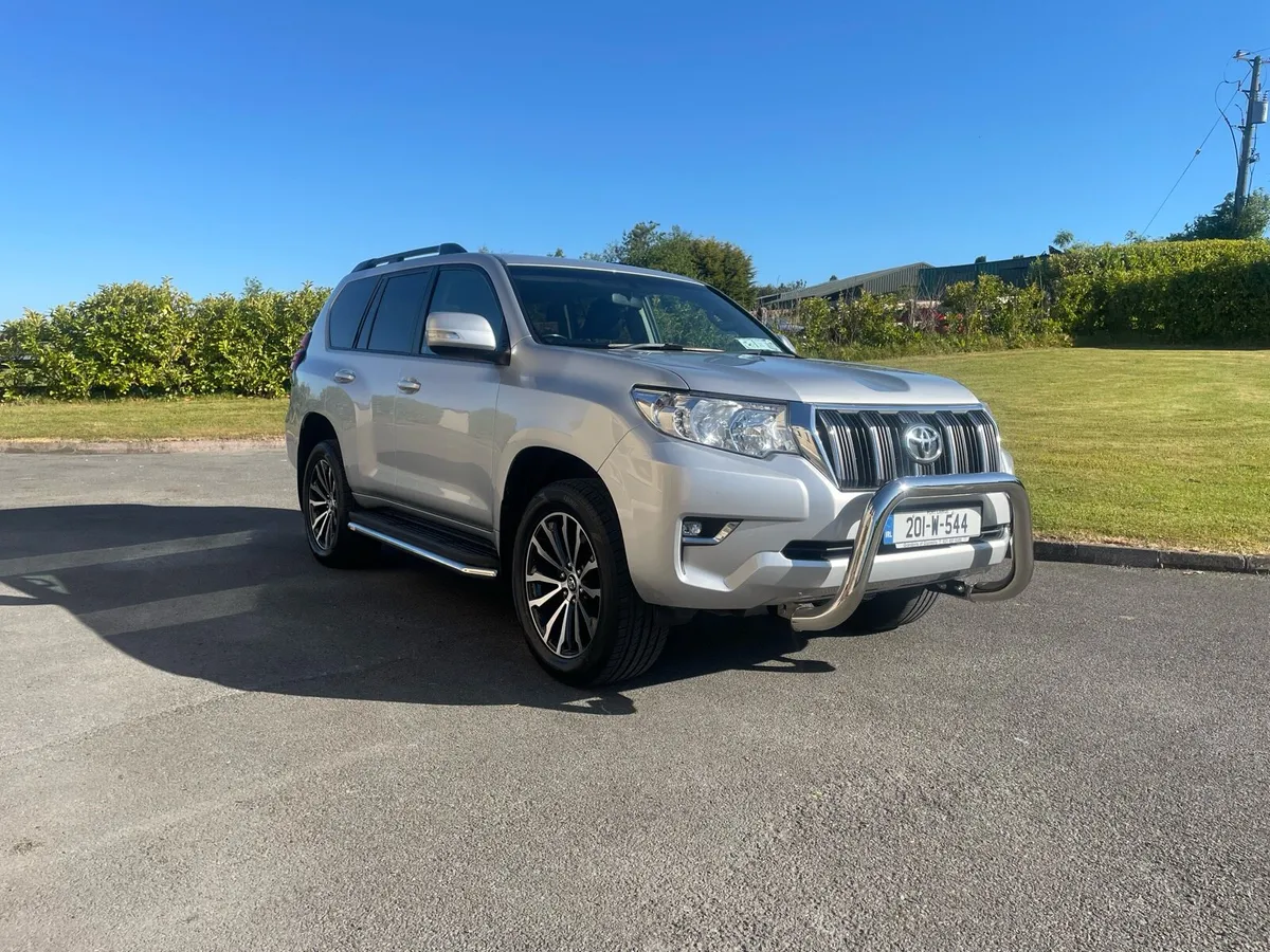 Toyota Landcruiser business class - Image 1