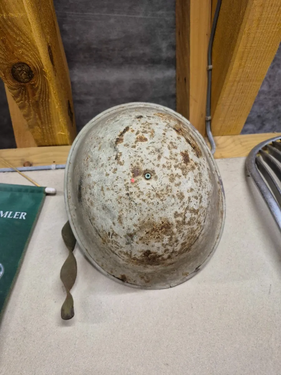 Army Steel Helmets - Image 2