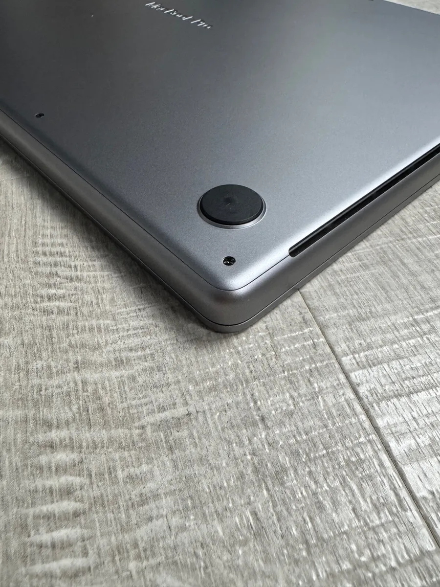 MacBook M1 Pro 16” 2021 - Image 4