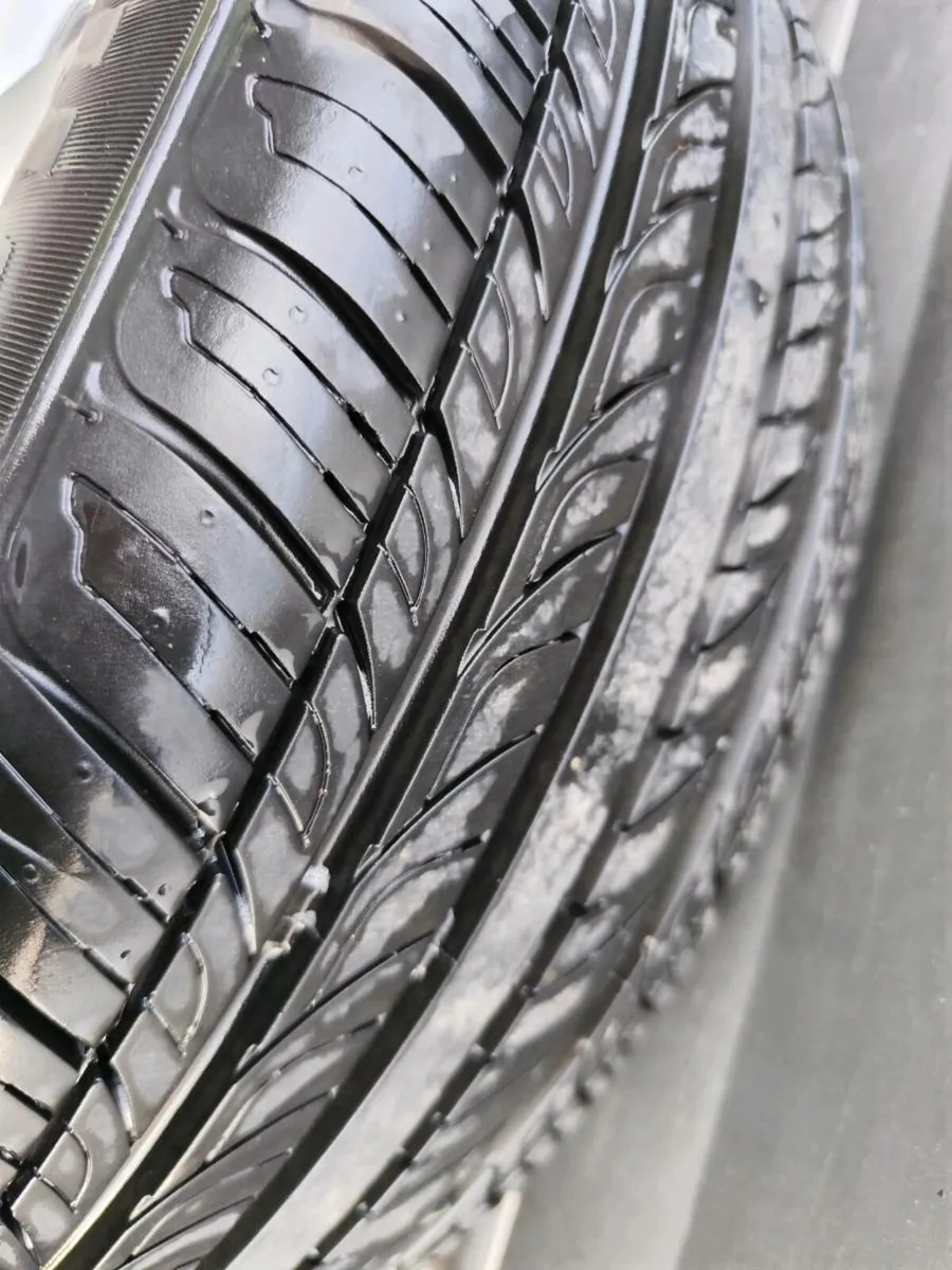 VW alloy wheels - Image 4
