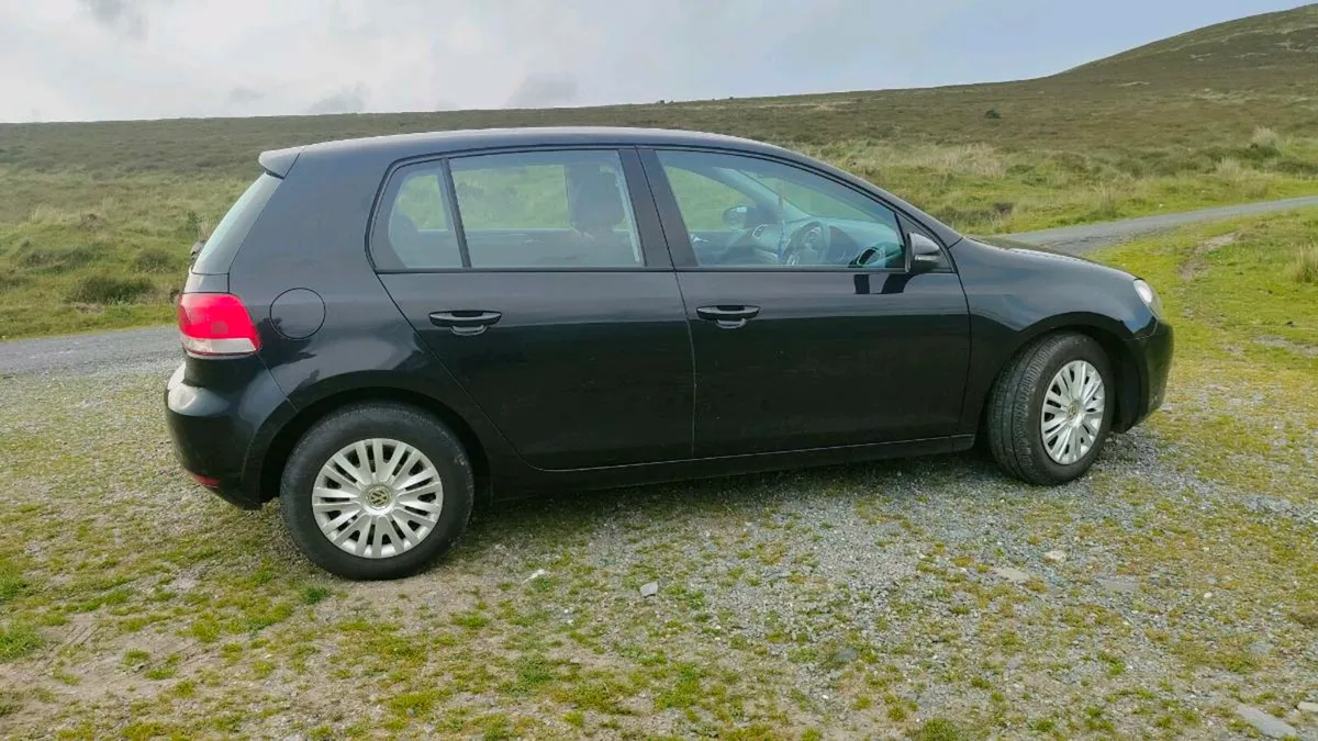 VW Golf 2010 - Image 4