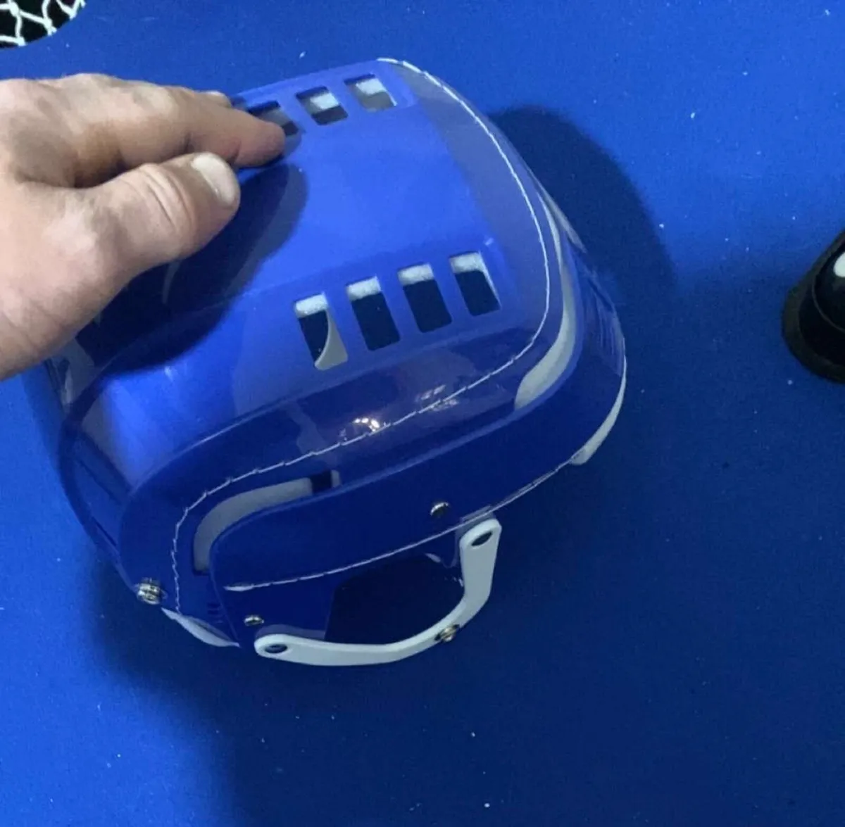 Gola cooper helmet - Image 3