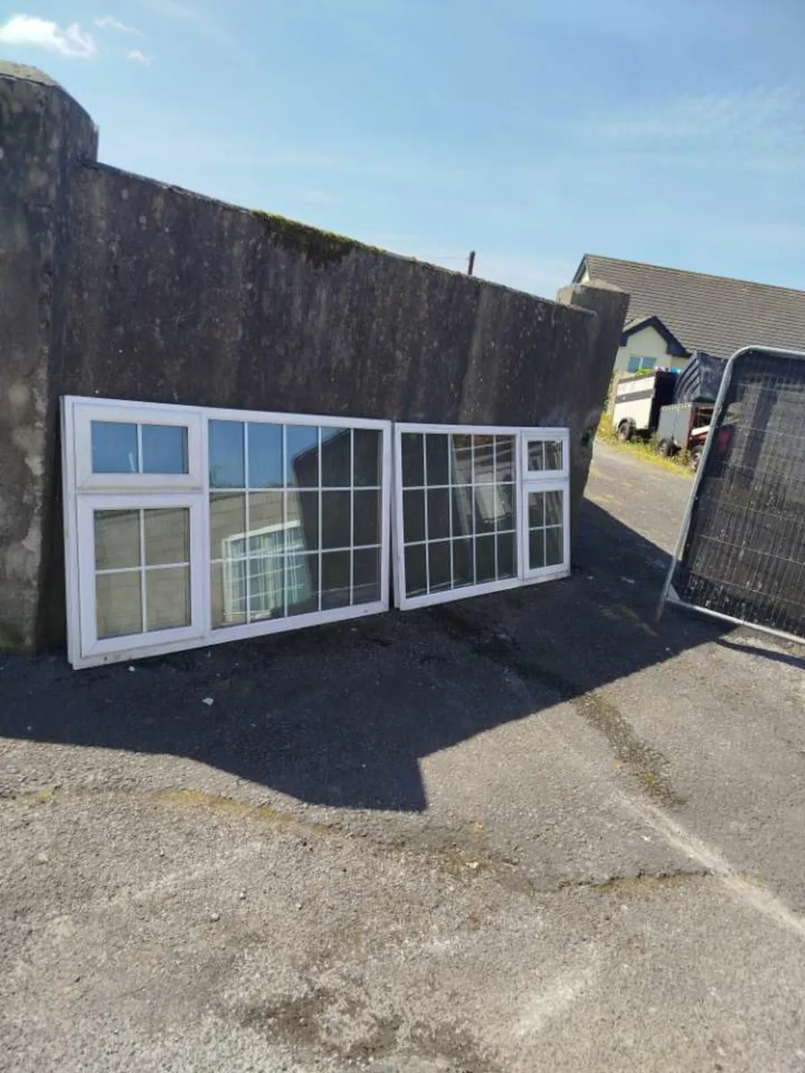 PVC WHITE WINDOWS