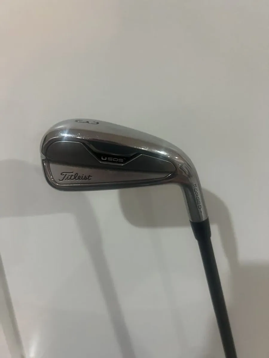 Titleist U505 3 iron - Image 1