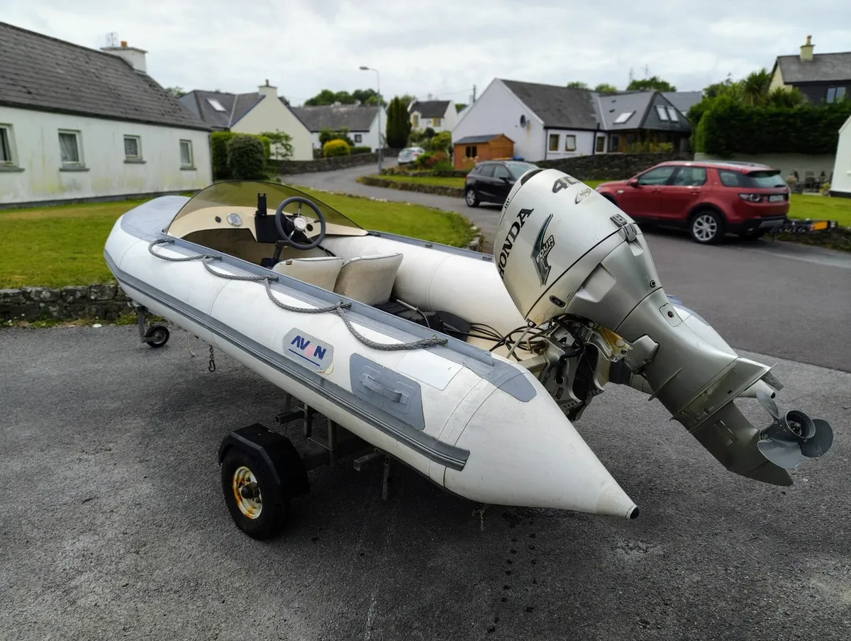 Avon SR4 Searider Deluxe - Image 1