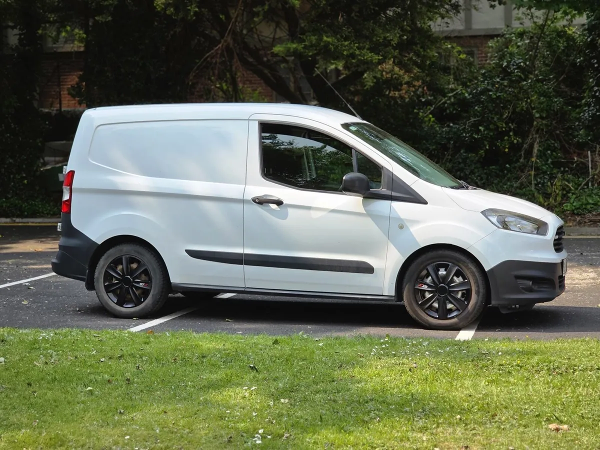 Ford Transit Courier - Low Mileage - Immaculate - Image 4