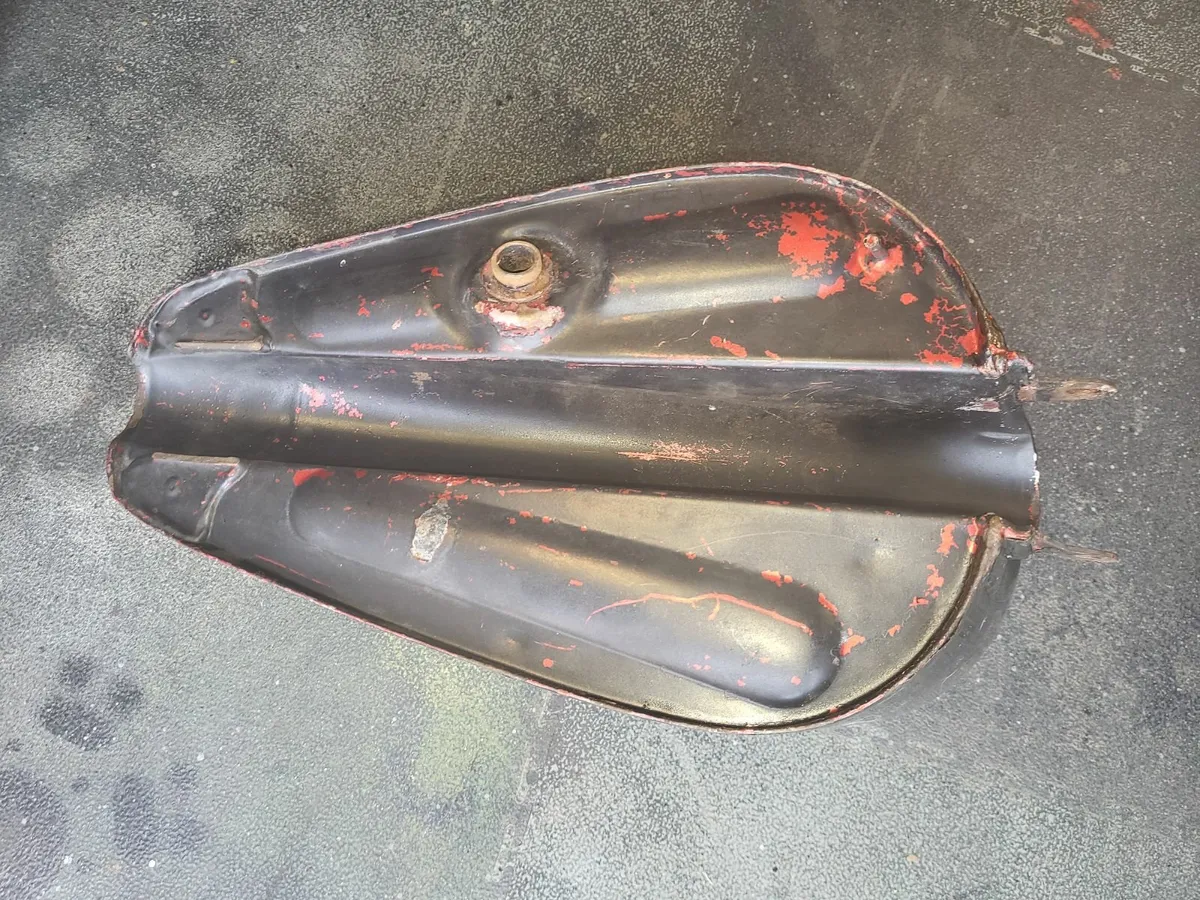 Harley Davidson Tank & Seat - Image 4