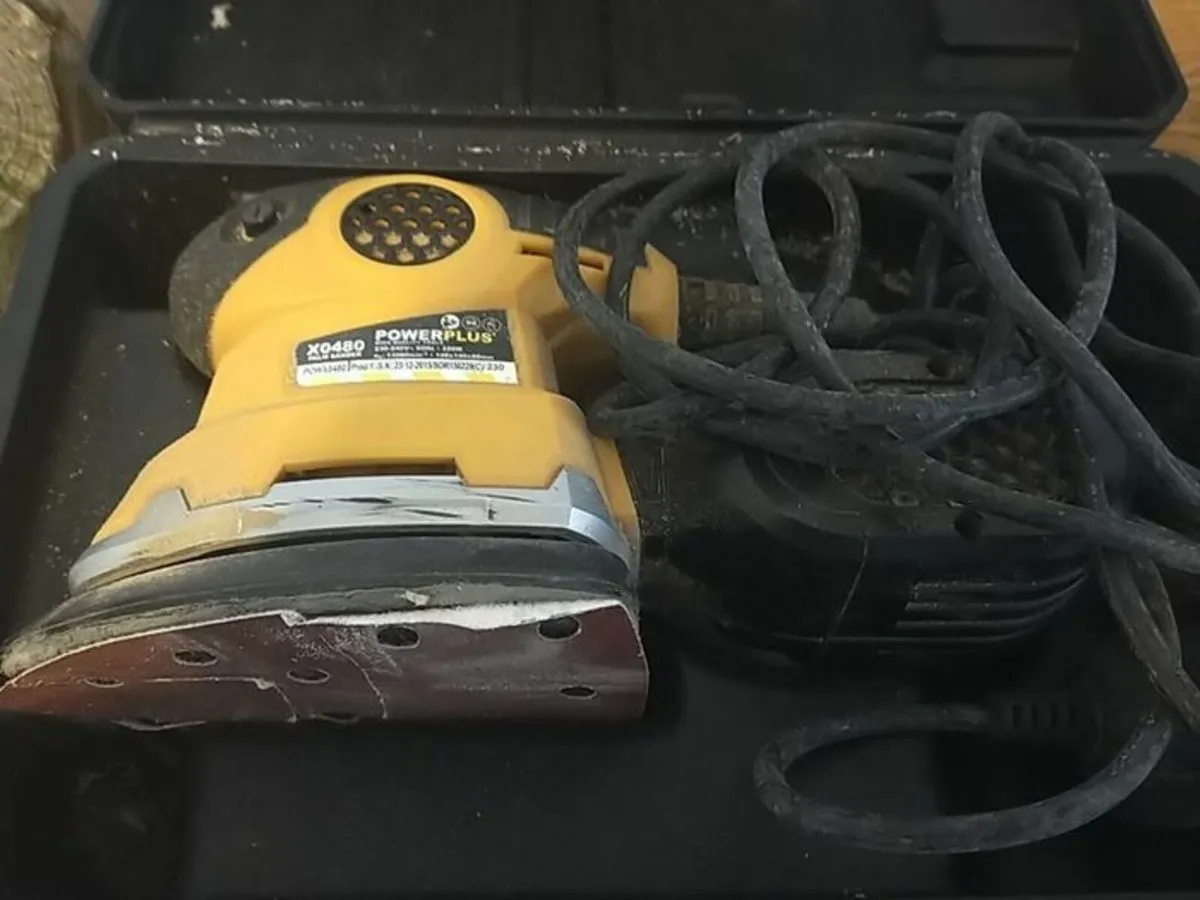Powerplus Palm Sander X0480