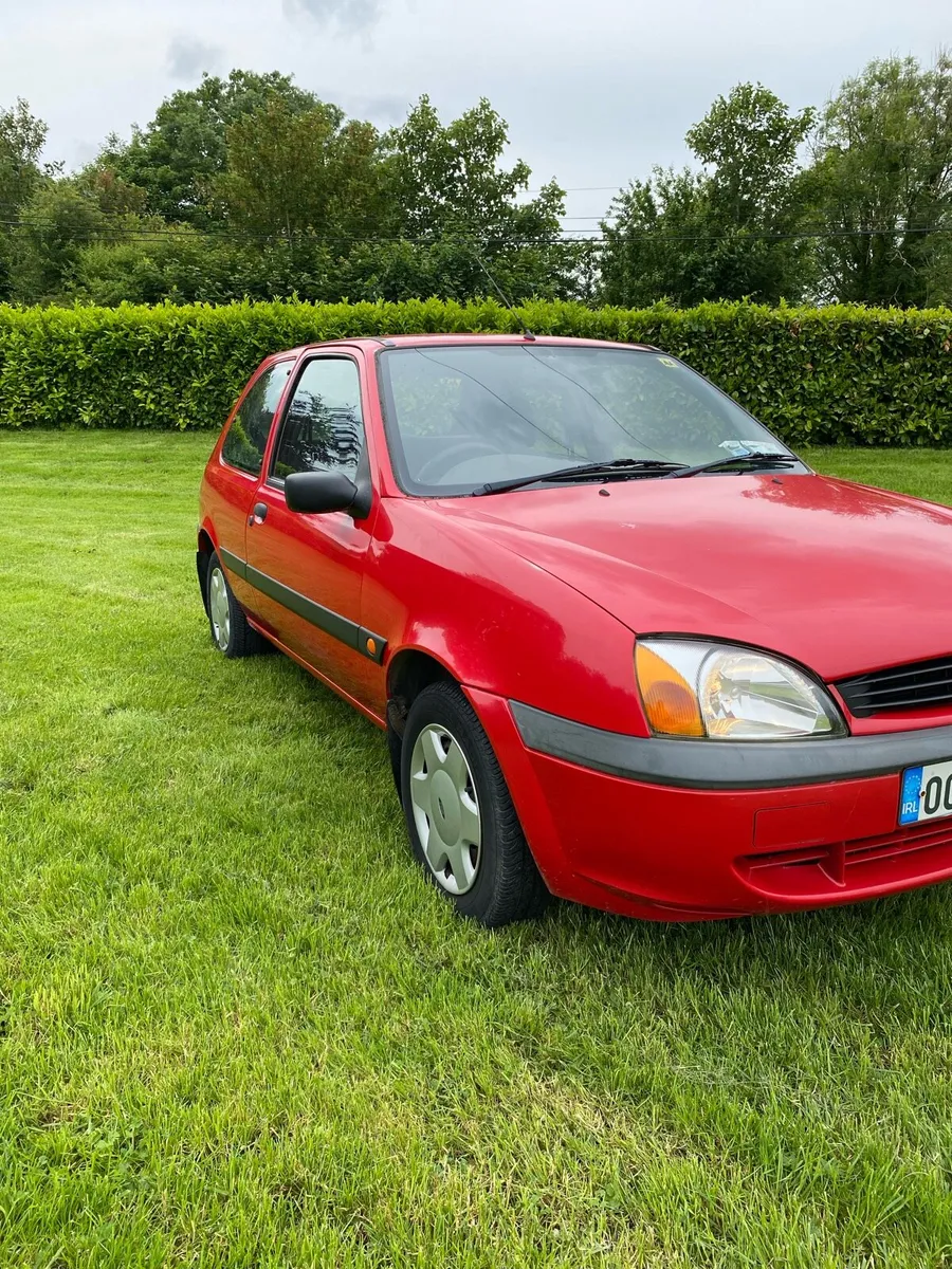 Ford fiesta - Image 4