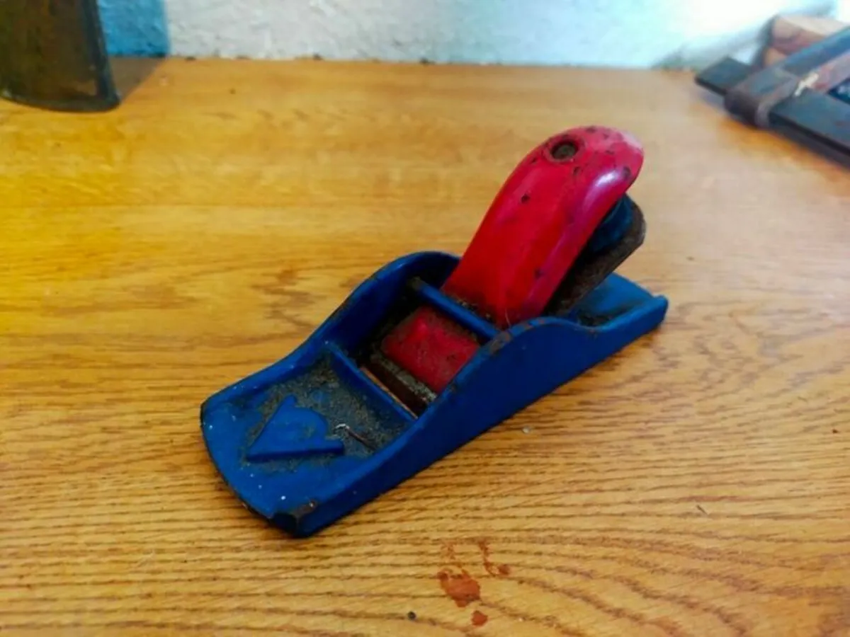 Thumb Plane