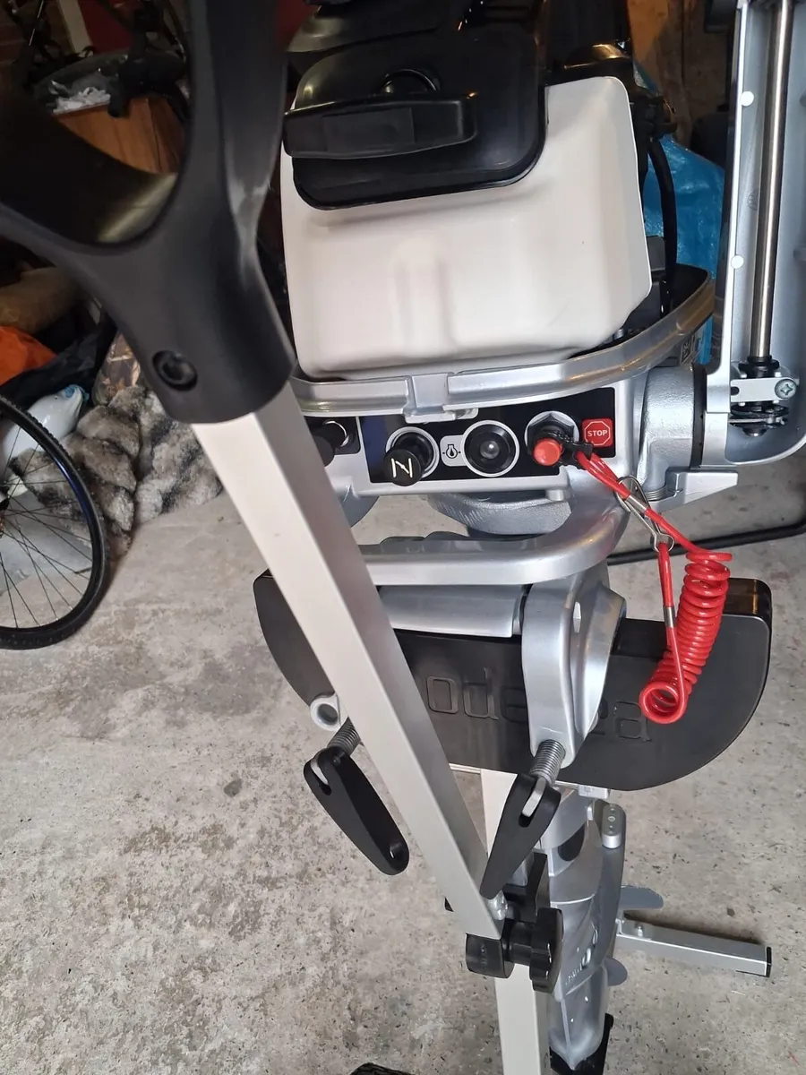 Honda  6hp 4 stroke engine - Image 3